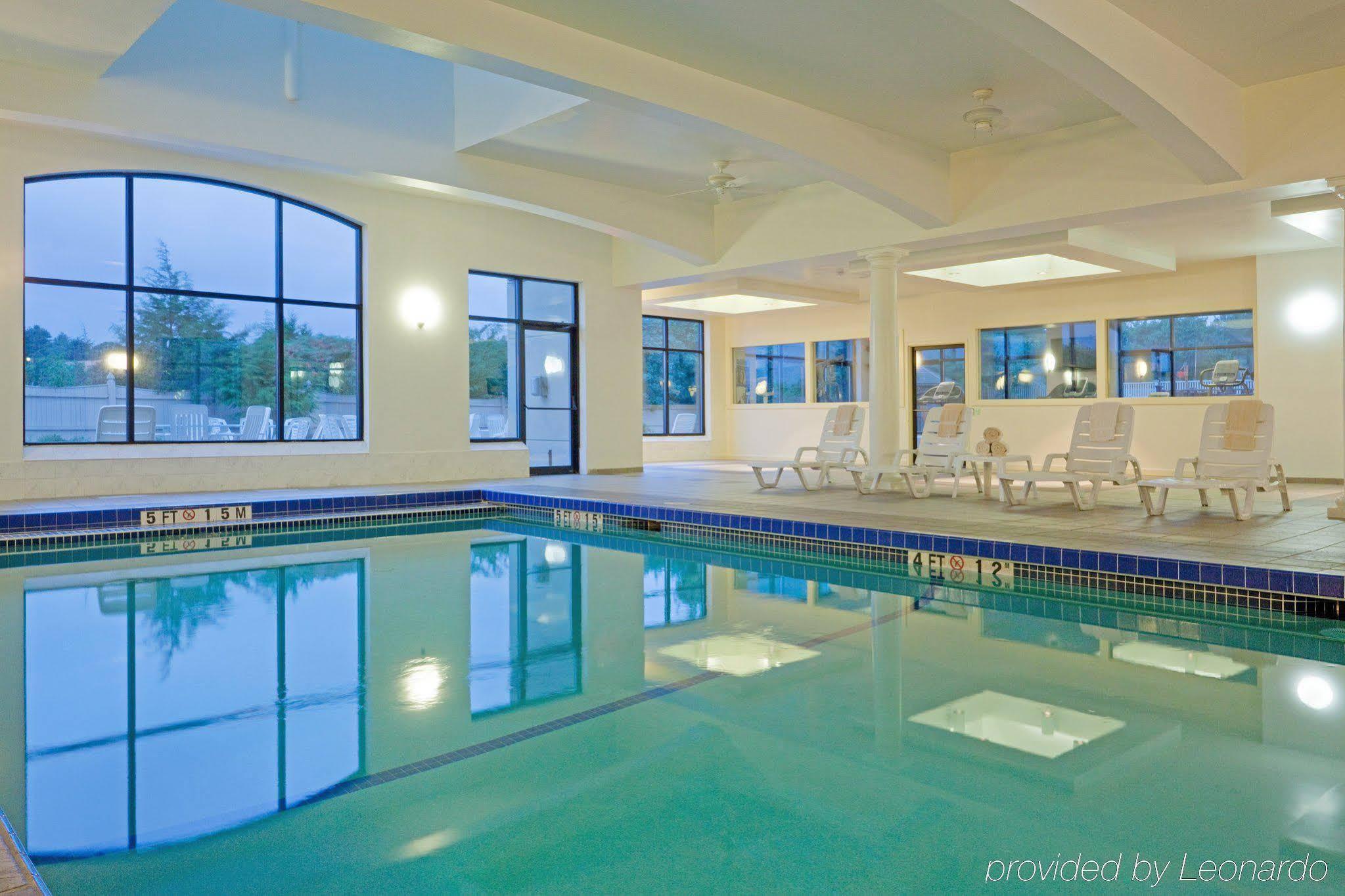Holiday Inn Boston - Dedham Hotel & Conference Center By Ihg Exterior foto